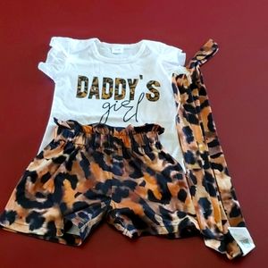 NWT Daddy's Girl outfit animal print